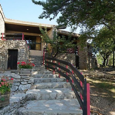 Отель Vvf Luberon Provence Мюр Экстерьер фото